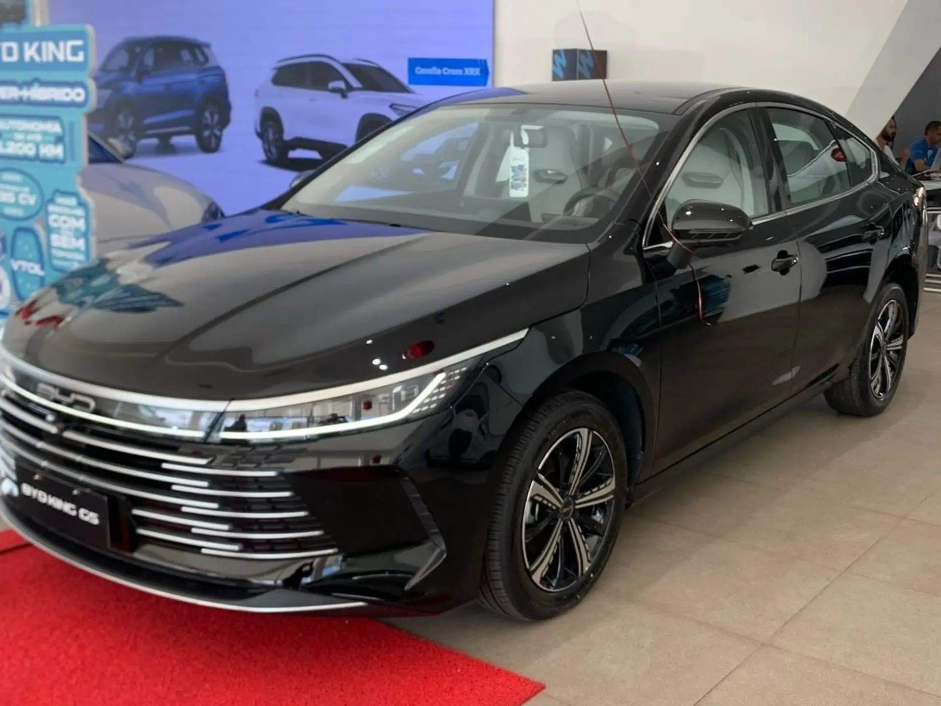 byd-king-1-5-dmi-phev-gl-automatico-wmimagem04111512497