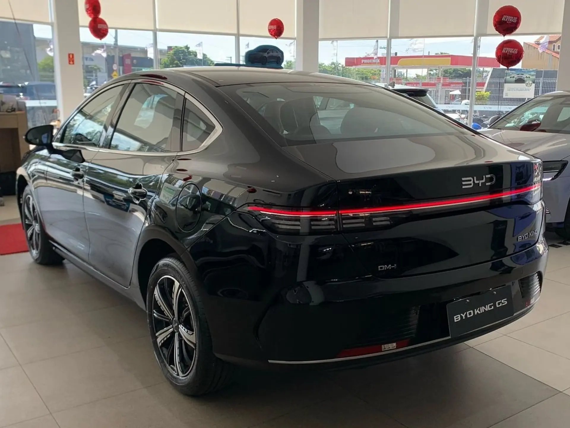 byd-king-1-5-dmi-phev-gl-automatico-wmimagem04111570326