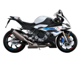 model_middle_webp_comprar-branco-motorsport_16e36d60d3.png