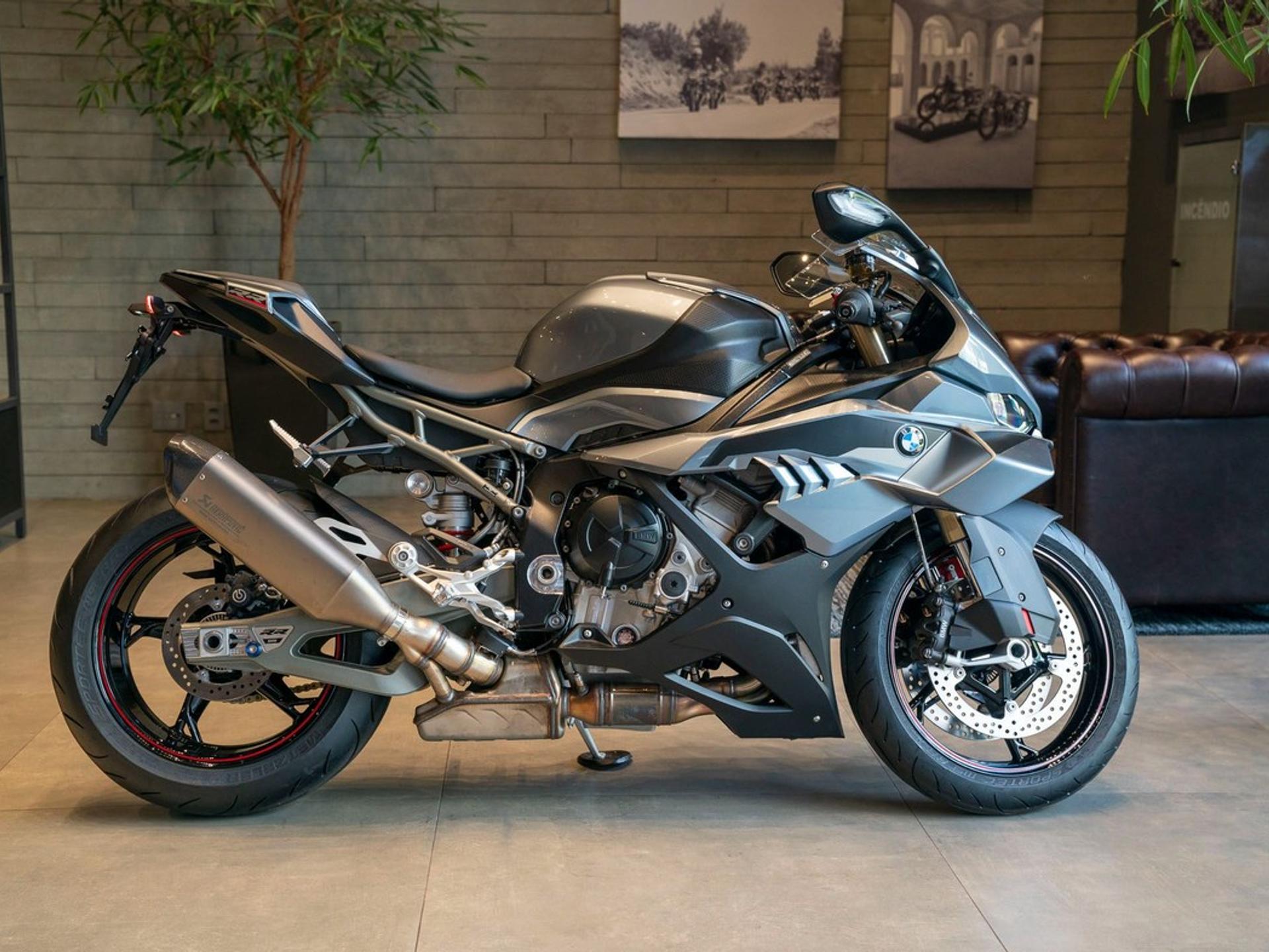 bmws_1000_rrwmimagem1214420734