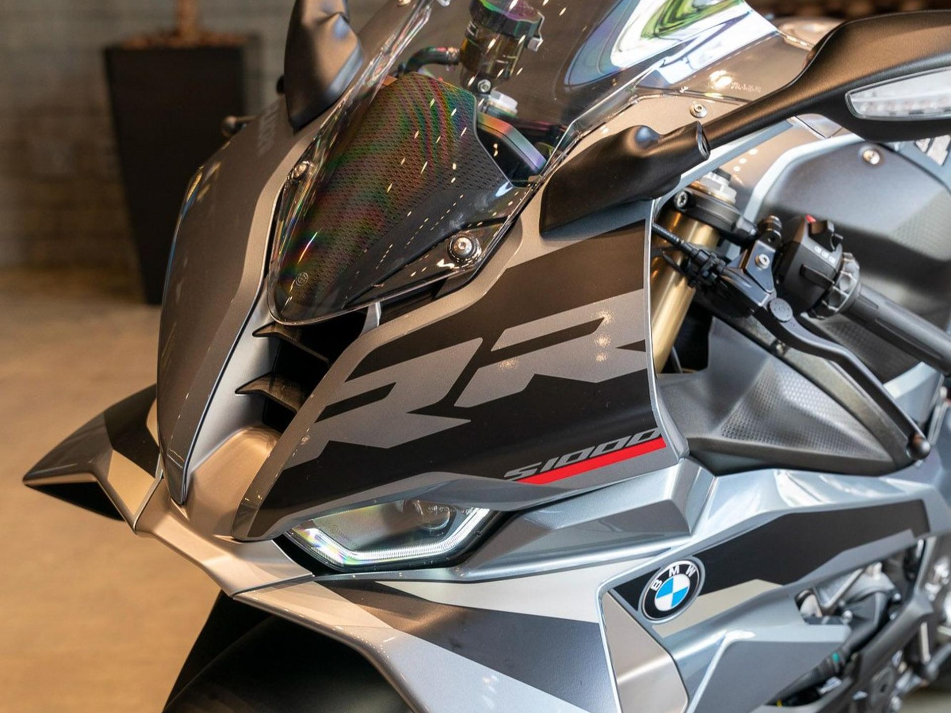 bmws_1000_rrwmimagem12155871170