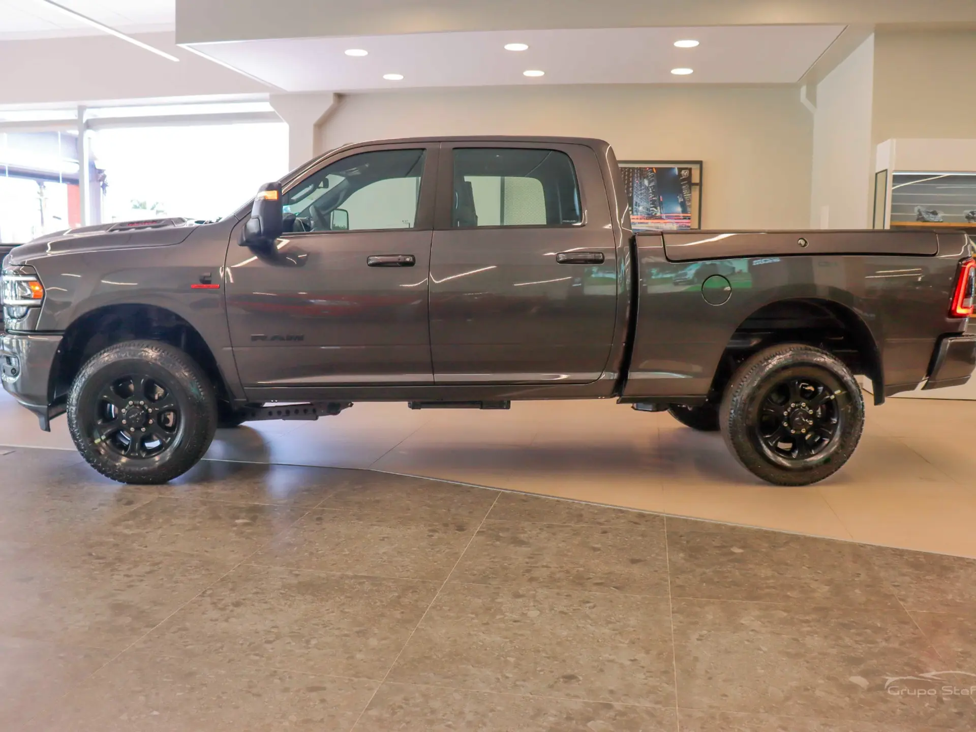 ram-2500-6-7-i6-turbo-diesel-laramie-cd-4x4-automatico-wmimagem14303885918