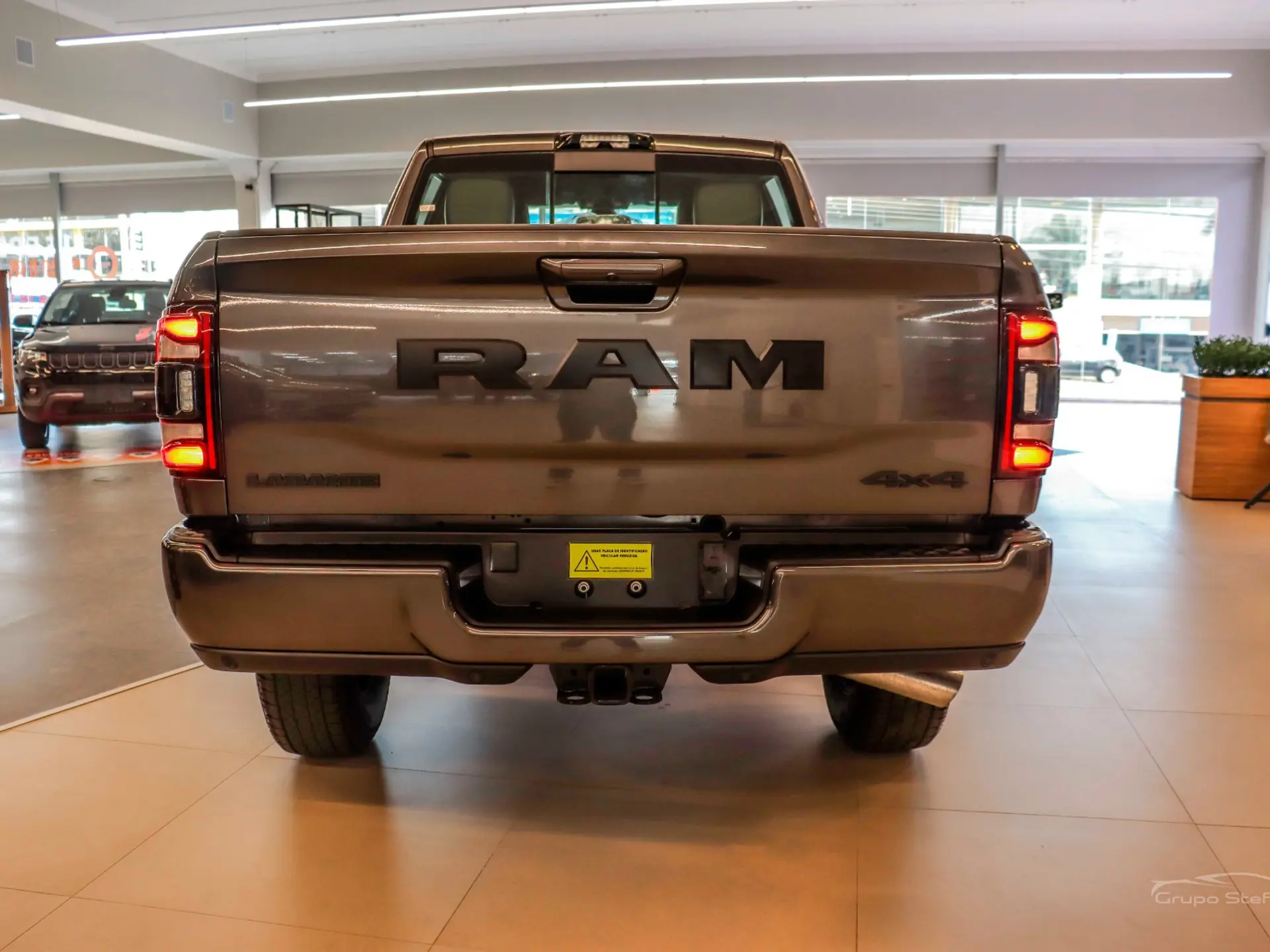 ram-2500-6-7-i6-turbo-diesel-laramie-cd-4x4-automatico-wmimagem14303950537